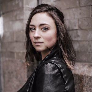 Meet your Posher, Carly